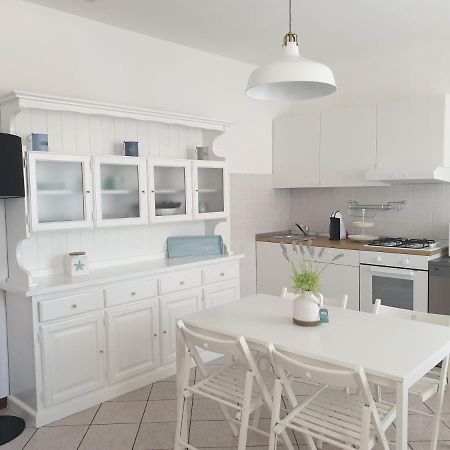 La Casa Di Mattia Apartment Pula Bagian luar foto